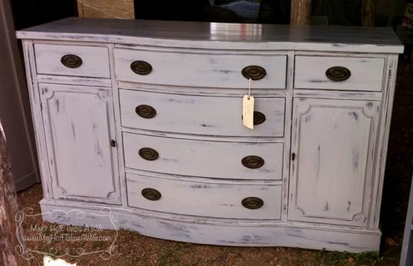 Painted buffet curved drawers