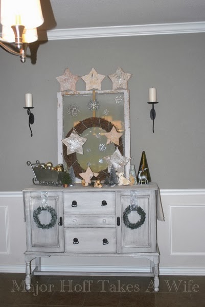 Dining Room Buffet Stars with wreaths