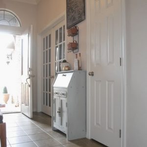 Secretary desk in entry way
