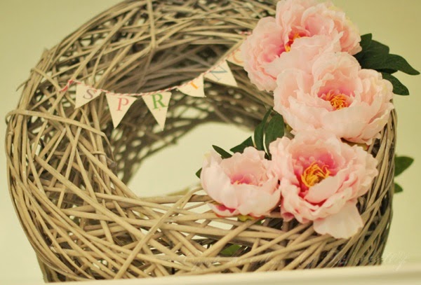 Spring Wreath Banner with peonies
