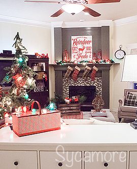 Plaid Country Christmas Living Room Decor