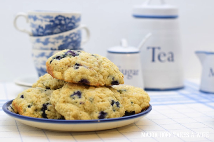 How to make melt in your mouth blueberry scones