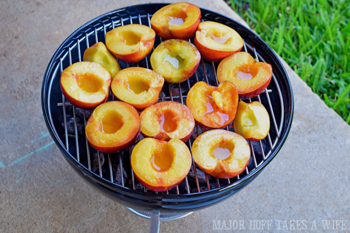How to grill peaches
