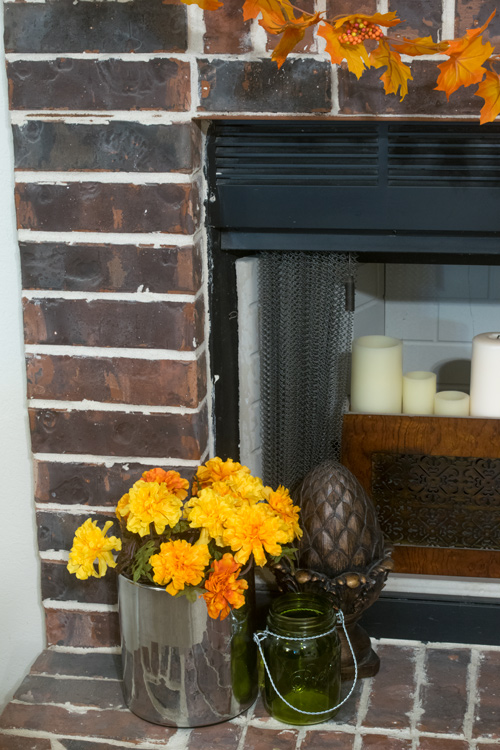 Flowers, acorn and a jar for fall decor