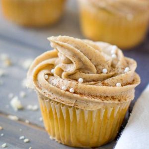 Maple Snickerdoodle Cupcakes With Homemade Maple Frosting