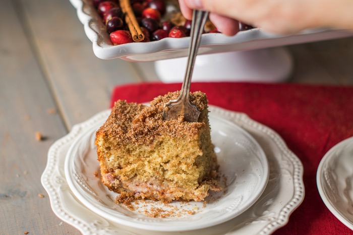 Recipe for cream cheese coffee cake with cranberries