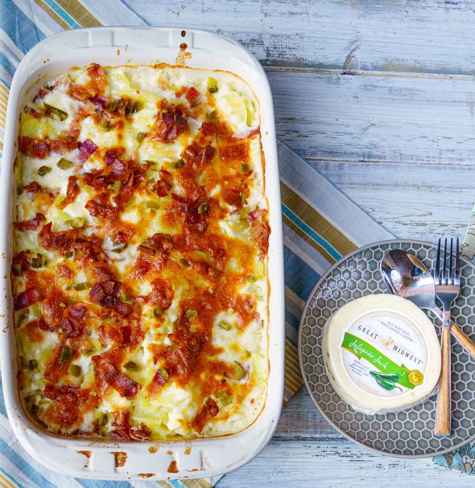 cheesy scalloped potatoes with cream cheese bacon and jalapenos