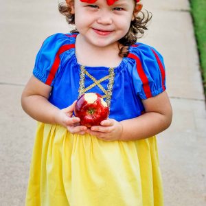 Easy To Sew Snow White Peasant Dress For Halloween or Dress Up