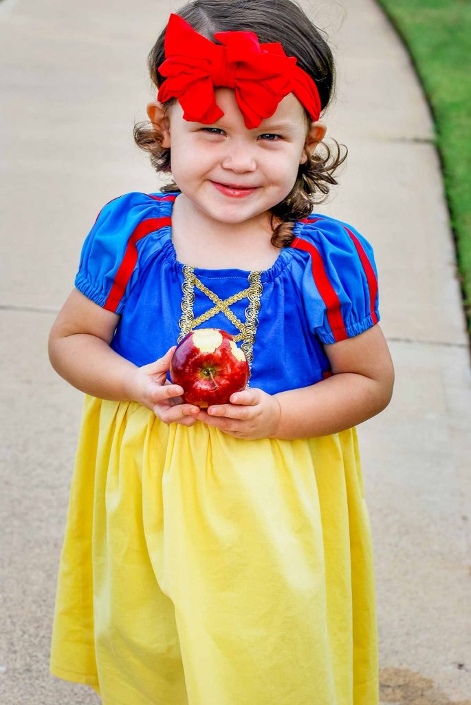 Snow White toddler costume that is sewn from a peasant dress pattern