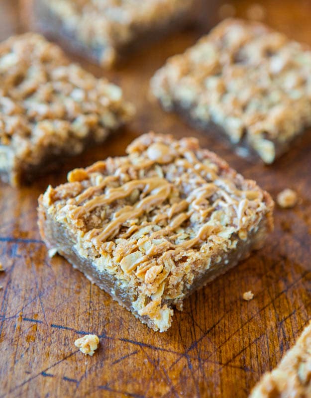 cookie butter streusel bars