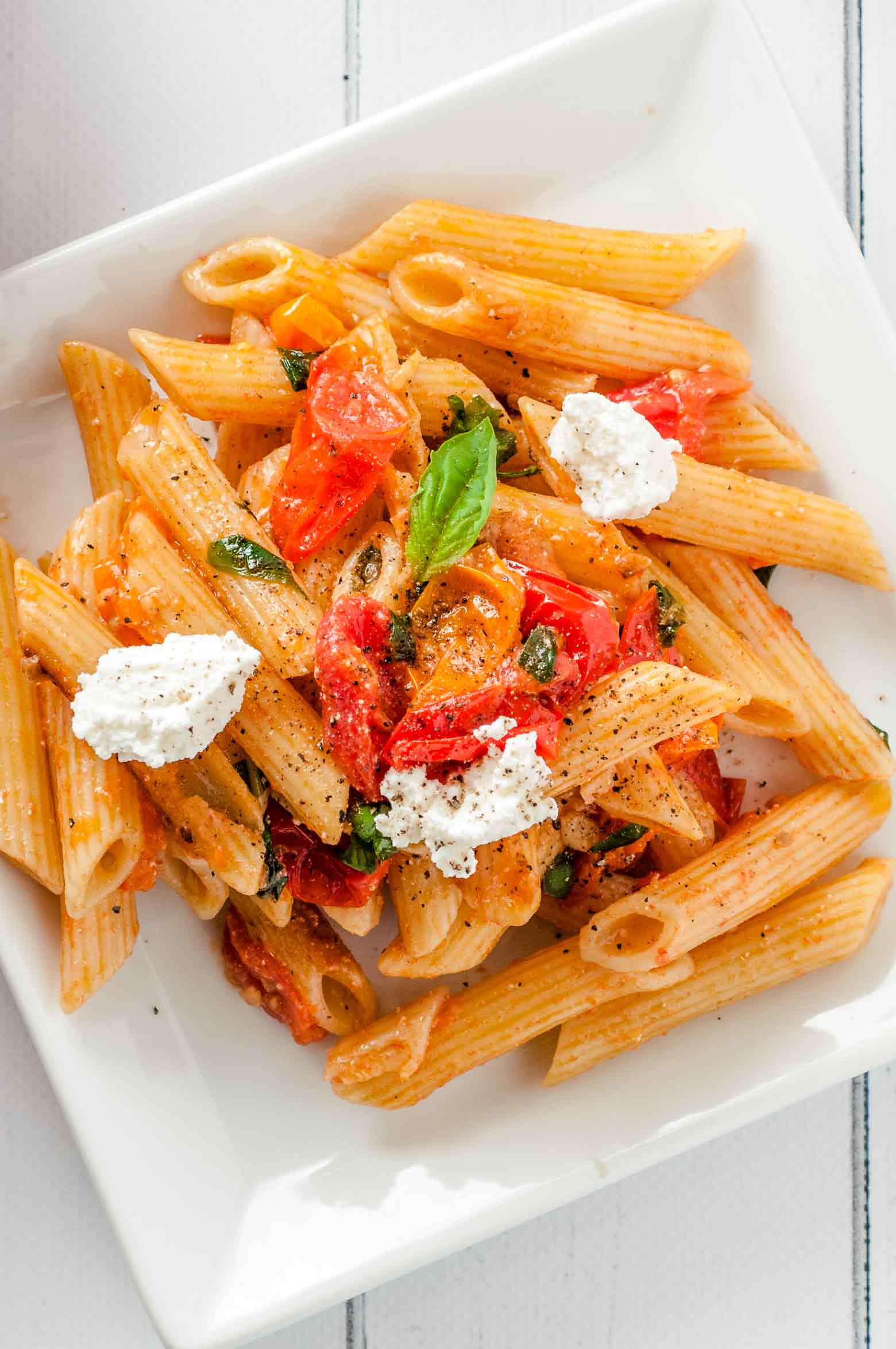 tomato basil pasta with ricotta