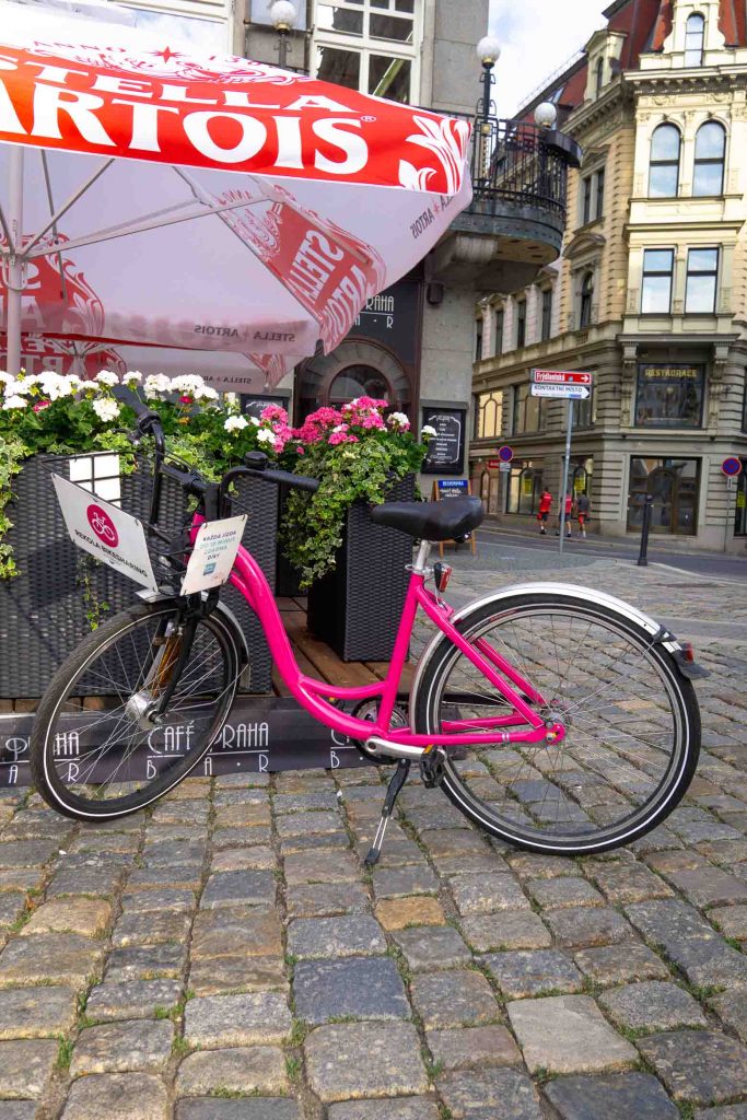 bike rental in town square